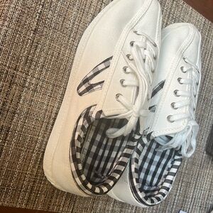 Women’s Tretorn Sneakers